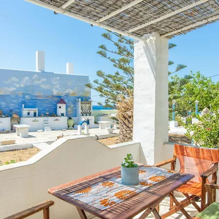 Porto Galini Tinos Triantaros 104 Holiday home