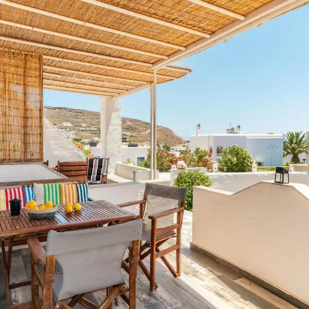 Porto Galini Tinos Triantaros 104 Holiday home