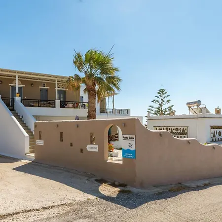 Porto Galini Tinos Triantaros 104 度假居 圣约阿尼斯